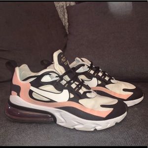 size 7.5 nike air max 270 react sneakers
